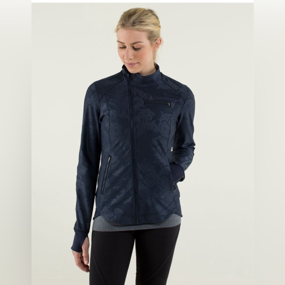 Lululemon - RARE Keep It Up Jacket US4